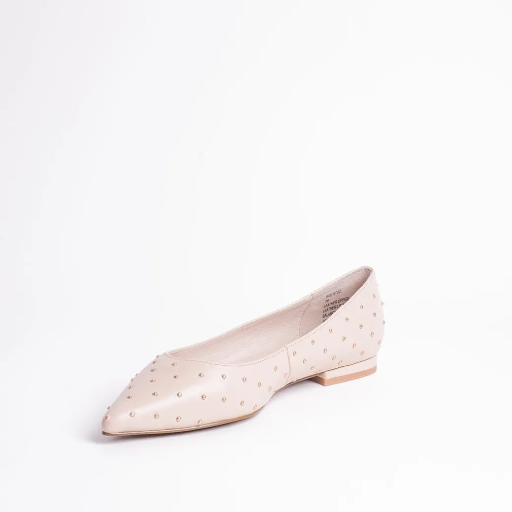 Brie Stud